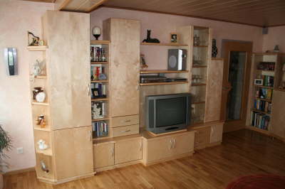   Wohnzimmer in unged. Buche